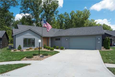 9099 Pleasant Ridge Circle, North Ridgeville, OH 44039