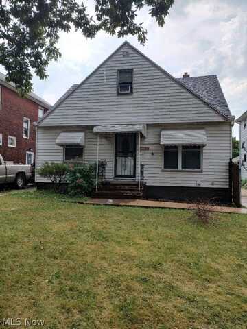 3288 W 110th Street, Cleveland, OH 44111