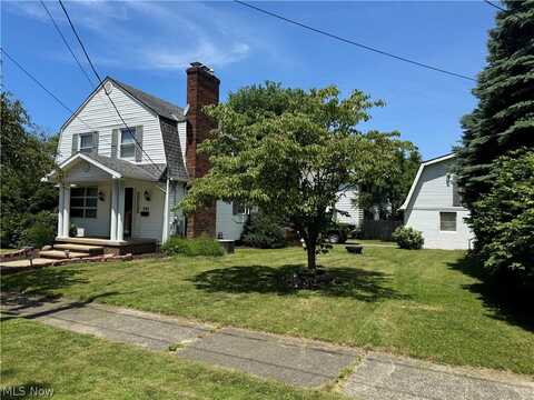 382 Bliss Avenue, Conneaut, OH 44030