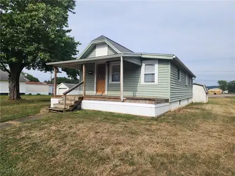 603 Tuscarawas Avenue, Newcomerstown, OH 43832