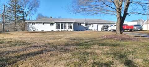 8148 Gibson Road, Canfield, OH 44406