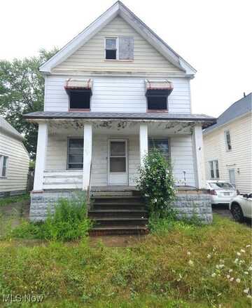 7908 New York Avenue, Cleveland, OH 44105