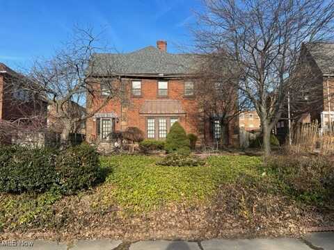 2915 Ludlow Road, Cleveland, OH 44120