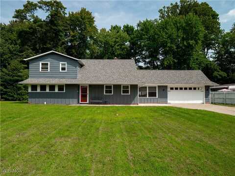 181 Beechwood Drive, Northfield, OH 44067