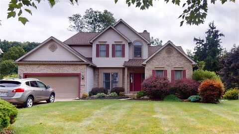 8573 Deep Cove Drive, Sagamore Hills, OH 44067