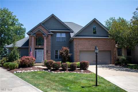 21778 Gatehouse Lane, Rocky River, OH 44116