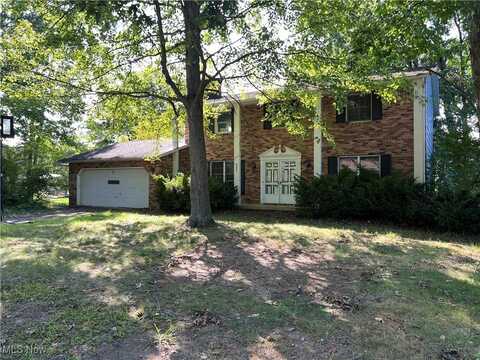 521 Trelake Drive, Canal Fulton, OH 44614