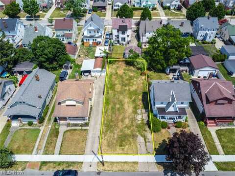 2208 Ralph Avenue, Cleveland, OH 44109