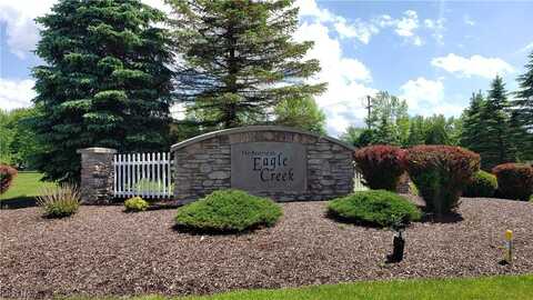 8282 Eagle Creek Drive, Garrettsville, OH 44231