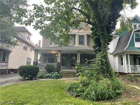 2624 Hampshire Road, Cleveland Heights, OH 44106