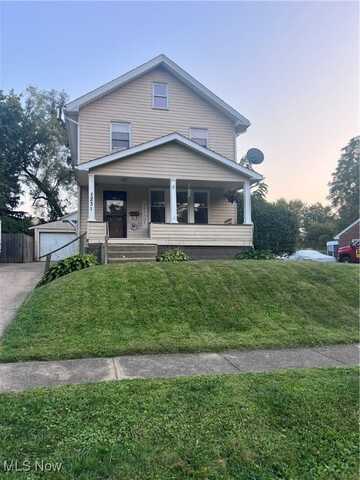 1231 Auburn Avenue NW, Massillon, OH 44647