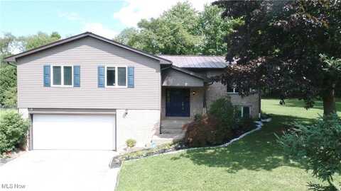 2723 Lee Drive, Wooster, OH 44691