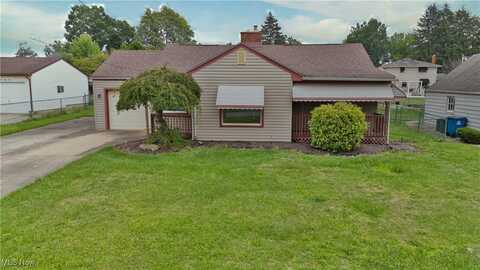 863 Shannon Road, Girard, OH 44420