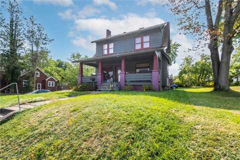 42 Milton Avenue, Youngstown, OH 44509