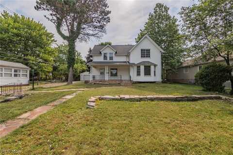 1579 Richmond Road, Lyndhurst, OH 44124