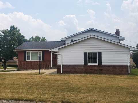 13590 Foxcroft Drive, Garfield Heights, OH 44125