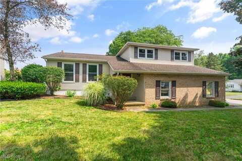 1334 Valley View Drive, Youngstown, OH 44512