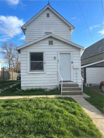 315 Plymouth, Girard, OH 44420