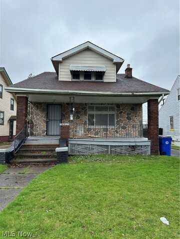 3892 E 153 Street, Cleveland, OH 44128