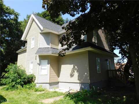 4211 Park Avenue, Ashtabula, OH 44004