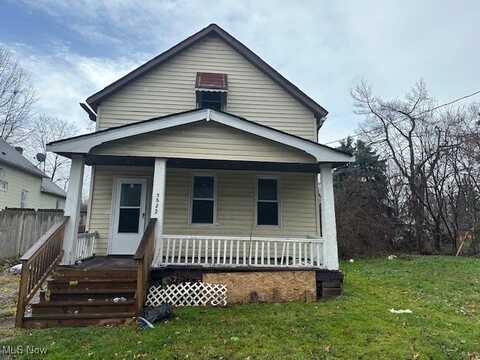 3622 E 61st Street, Cleveland, OH 44105