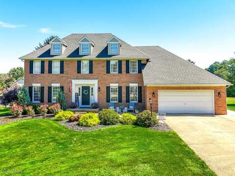 1611 Sawgrass Drive, Uniontown, OH 44685