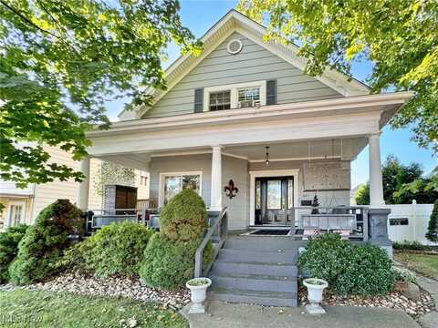 621 Banfield Avenue, Follansbee, WV 26037