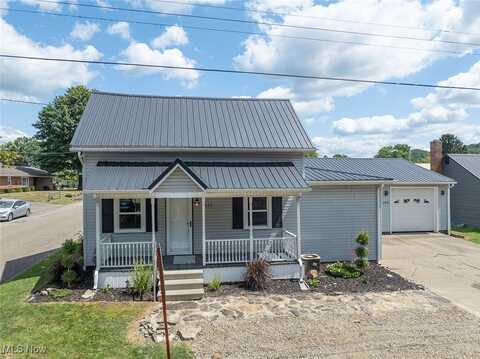 155 N Plum Street, Gnadenhutten, OH 44629