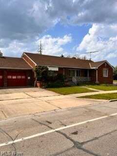 3410 Pearl Avenue, Lorain, OH 44055