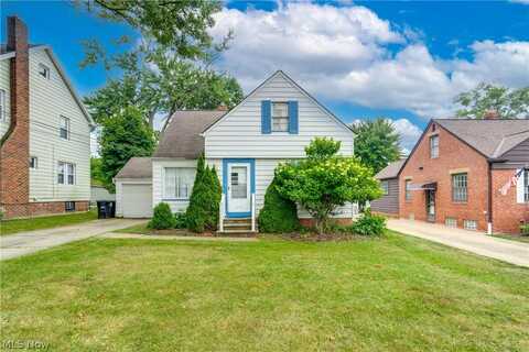 1364 Churchill Road, Lyndhurst, OH 44124