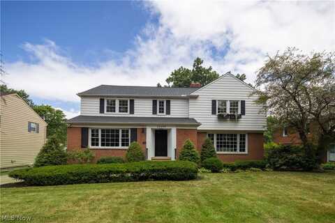 22099 S Woodland Road, Shaker Heights, OH 44122