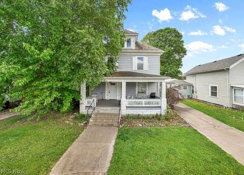 422 4th Street NW, New Philadelphia, OH 44663