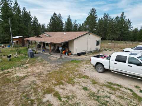 6171 COYOTE CANYON RD, FRUITLAND, WA 99129