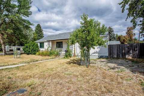 1001 HAWTHORNE AVE, COLVILLE, WA 99114