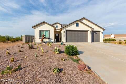 8469 West Reventon Drive, Arizona City, AZ 85123