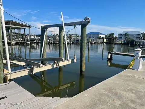 Pirates Cove slip 17, Grand Isle, LA 70358