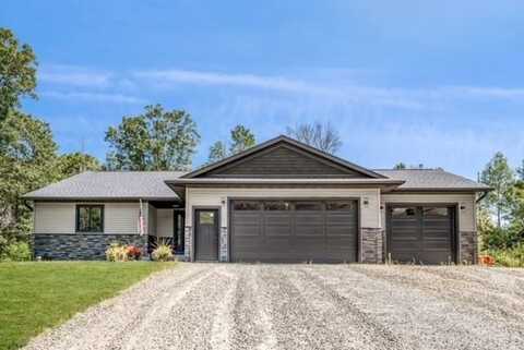 430 Duffers Trail, Nekoosa, WI 54457