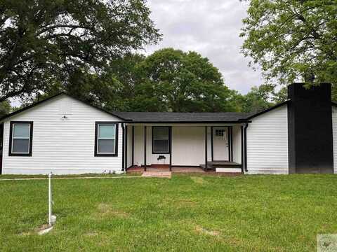 412 Doris St, Queen City, TX 75572