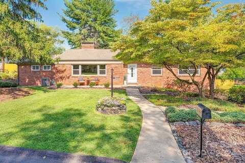 15 Ginell Circle, Asheville, NC 28804