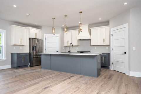 428 E Trinity Ln, Nashville, TN 37207