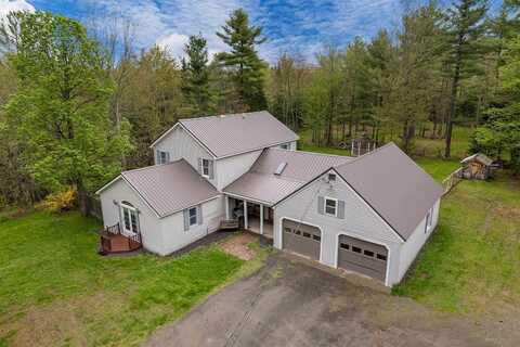 1850 Dexter Road, Dover-Foxcroft, ME 04426