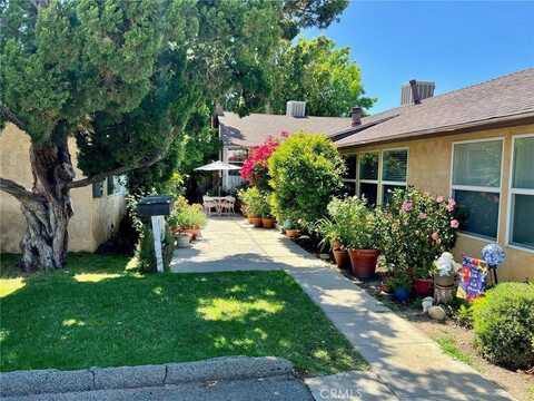 10425 Mcvine Avenue, Sunland, CA 91040