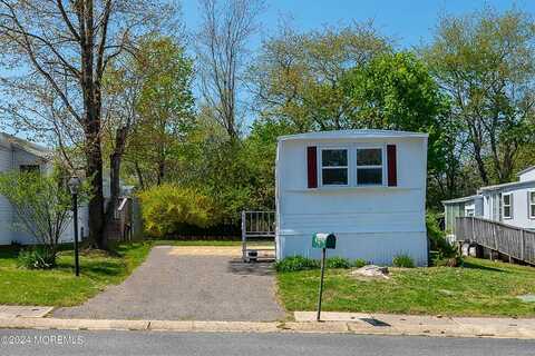 4 Alissa Terrace, Jackson, NJ 08527