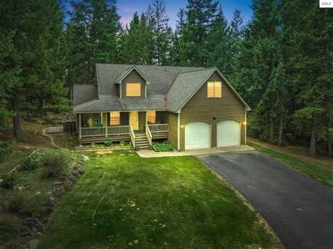 627 Pinecrest Loop, Sandpoint, ID 83864