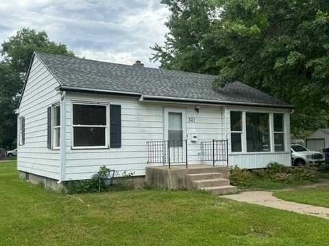 321 E 14th St, Spencer, IA 51301