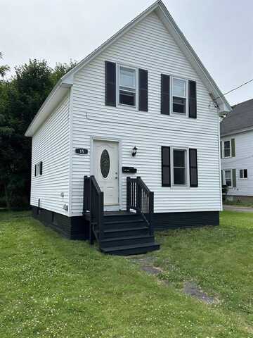 15 Silk Street, Brewer, ME 04412