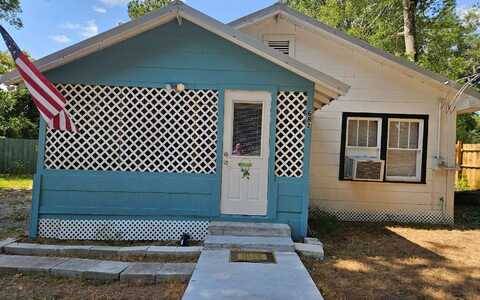 682 SE PUTNAM STREET, Lake City, FL 32025