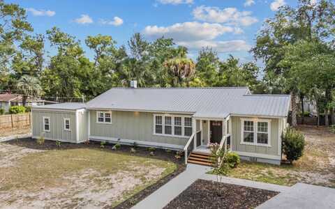 300 SW WEAVER STREET, Live Oak, FL 32064