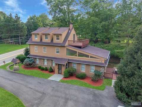 20 Cripplebush Road, Old Tappan, NJ 07675