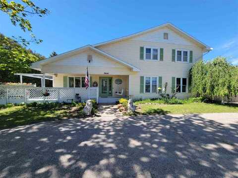 6141 S Old 31, Charlevoix, MI 49720